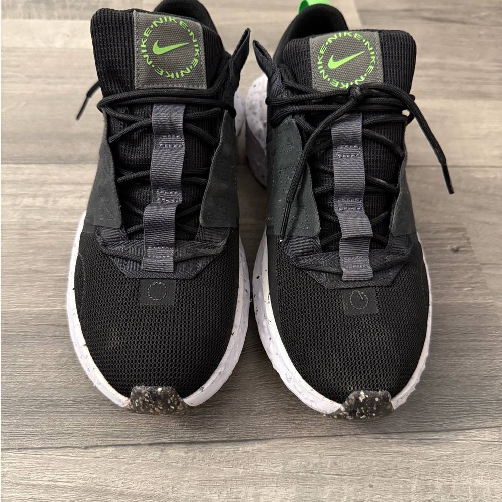 Nike Crater Impact Women’s Sz 8